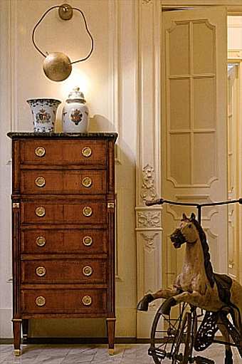 Chest of drawers 8590