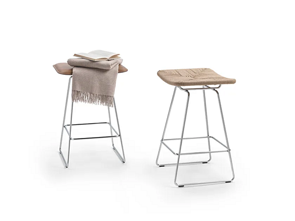 Sgabello alto in paglia con base a slitta FLEXFORM ECHOES fabbrica FLEXFORM dall'Italia. Foto №3