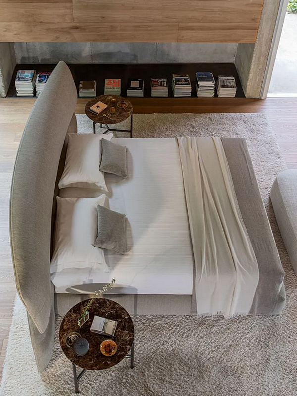 Letto matrimoniale in tessuto con testata imbottita Yuna Flou fabbrica Flou dall'Italia. Foto №8