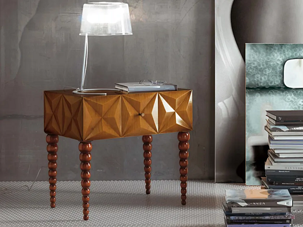 Тумбочка прикроватная деревянная с ящиками DIAMANTE Bizzotto Italia fabbrica Bizzotto Italia dall'Italia. Foto №2