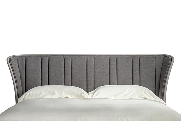 Letto matrimoniale in tessuto con testata imbottita Lola Darling POLTRONA FRAU fabbrica POLTRONA FRAU dall'Italia. Foto №3