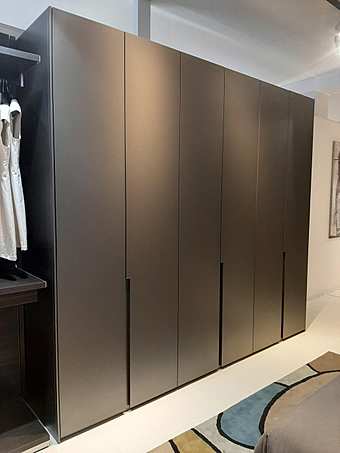 Cupboard New Entry