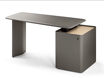 Scrivania esecutiva rettangolare in pelle conciata con ripiani POLTRONA FRAU TRUST 5644710 5644710 A, 5644710 B