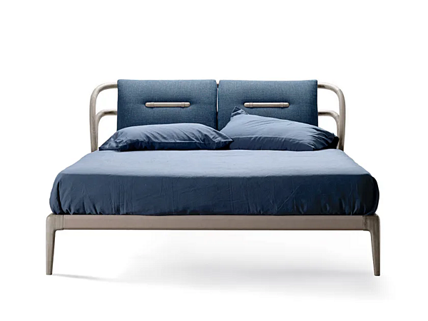 Letto matrimoniale in legno massello con testata imbottita DALE Smusso P 630 fabbrica Dale Italia (by Cantiero) dall'Italia. Foto №1