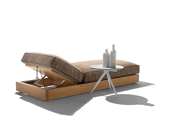 Лежак из дерева с мягкой спинкой FLEXFORM HAMPTONS fabbrica FLEXFORM dall'Italia. Foto №3