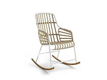 Sedia a dondolo in rattan con braccioli Raphia Casamania & Horm fabbrica Casamania & HORM dall'Italia