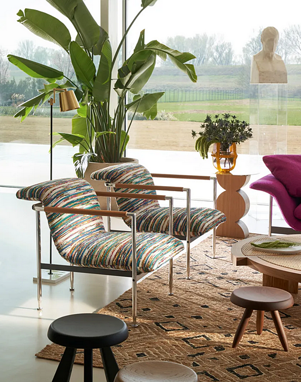 Poltrona con braccioli in tessuto Esosoft CASSINA fabbrica CASSINA dall'Italia. Foto №4