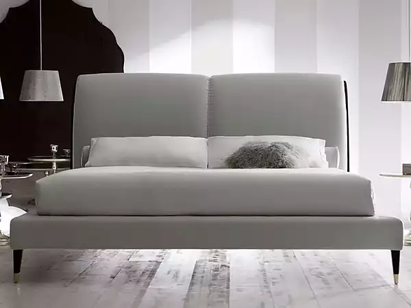 Letto matrimoniale con testata imbottita IRIS OPERA CONTEMPORARY fabbrica OPERA CONTEMPORARY dall'Italia. Foto №3