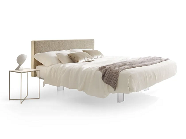 Letto matrimoniale in tessuto con testata imbottita Plane Duomo Design fabbrica Duomo Design dall'Italia. Foto №3
