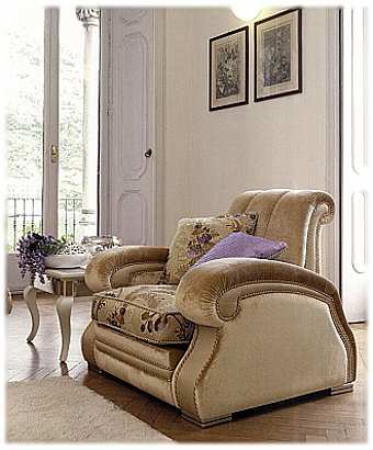 Armchair Sibilla