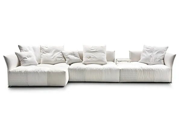 Divano angolare in tessuto con fodera removibile Pixel Saba fabbrica SABA dall'Italia. Foto №1