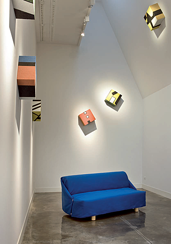 Couch 1933