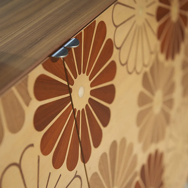 Credenza in noce con ante DALE Lauta Floreale A 155 fabbrica DALE dall'Italia. Foto №3