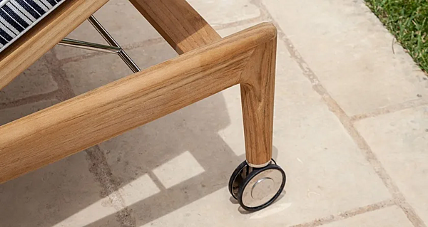 Lettino prendisole reclinabile in teak con ruote POLTRONA FRAU The Secret Garden fabbrica POLTRONA FRAU dall'Italia. Foto №9