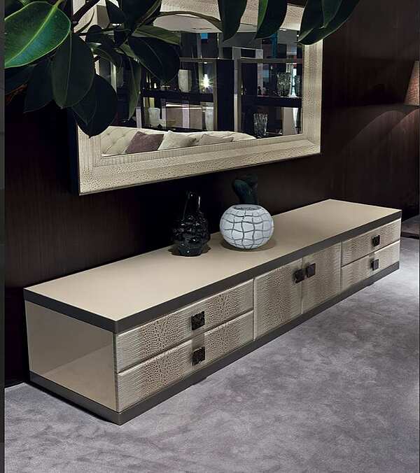 Cassettiera LONGHI (F. lli LONGHI) y 740 fabbrica LONGHI (F.LLI LONGHI) dall'Italia. Foto №3