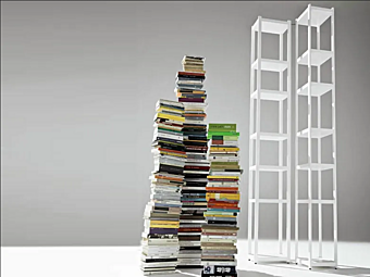 Libreria aperta in legno Casamania & Horm Singles fabbrica Casamania & HORM dall'Italia