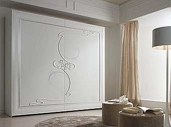 Cupboard Stradivari