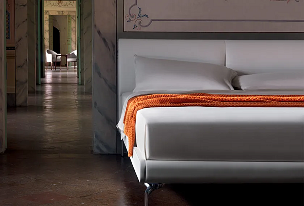 Letto matrimoniale con testiera imbottita in tessuto Eosonno Poltrona Frau fabbrica POLTRONA FRAU dall'Italia. Foto №10