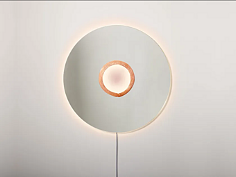 Specchio da parete con illuminazione integrata CASSINA No Vanitas