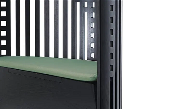 Poltrona in legno impiallacciato con cuscino integrato CASSINA WILLOW 1 fabbrica CASSINA dall'Italia. Foto №5