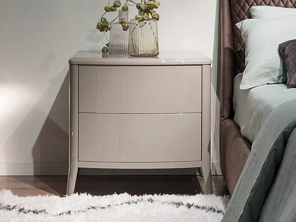 Tavolino da notte in legno con cassetti CASA +39 GOLD 6606 L fabbrica CASA +39 dall'Italia. Foto №1