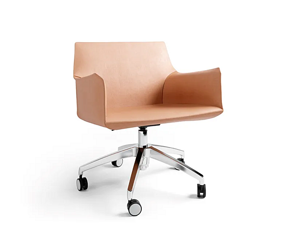 Sedia direzionale in pelle con braccioli CASSINA CAB OFFICE fabbrica CASSINA dall'Italia. Foto №5