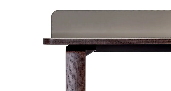 Scrivania segretaria in legno massello con piano in pelle POLTRONA FRAU IREN fabbrica POLTRONA FRAU dall'Italia. Foto №13