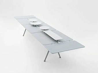 Tavolo in gres porcellanato smaltato Altopiano PAOLA LENTI