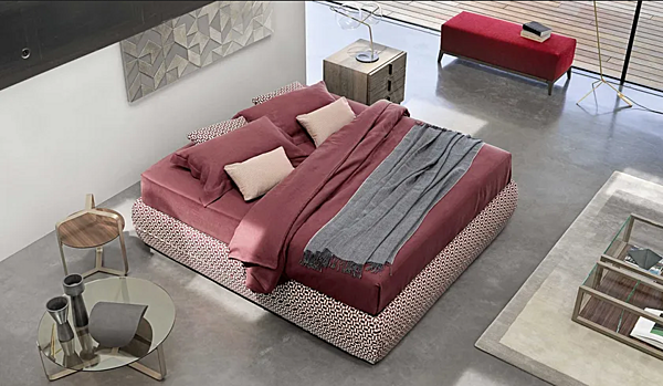 Letto matrimoniale in tessuto con pannello imbottito Flou Mandarine fabbrica Flou dall'Italia. Foto №5
