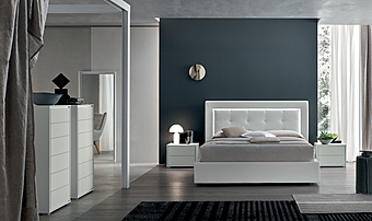 Bed Q1300