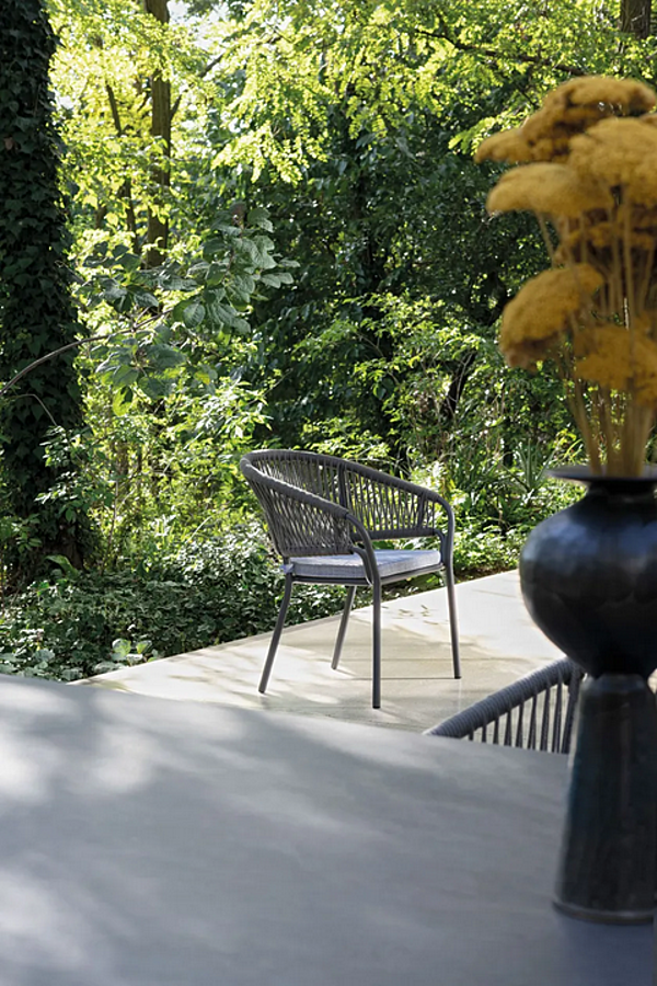 Sedia in alluminio con braccioli e cuscino integrato Atmosphera Pleasure 2.0 PLS.SB. fabbrica ATMOSPHERA dall'Italia. Foto №5