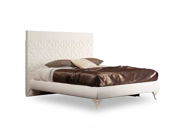 Letto matrimoniale in pelle con testiera imbottita DIAMOND Bizzotto Italia fabbrica Bizzotto Italia dall'Italia. Foto №1
