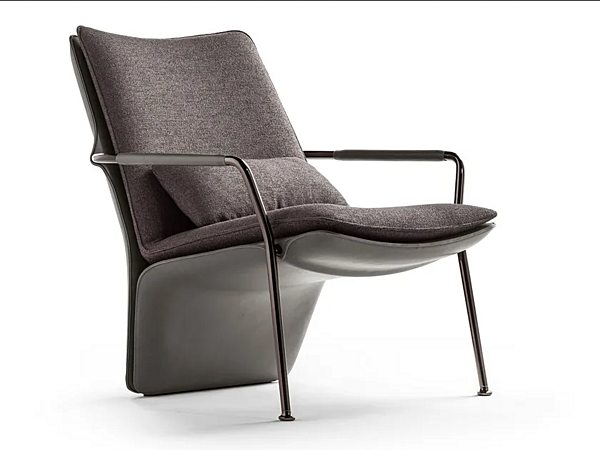 Poltrona con braccioli in tessuto Arabesque Poltrona Frau fabbrica POLTRONA FRAU dall'Italia. Foto №1