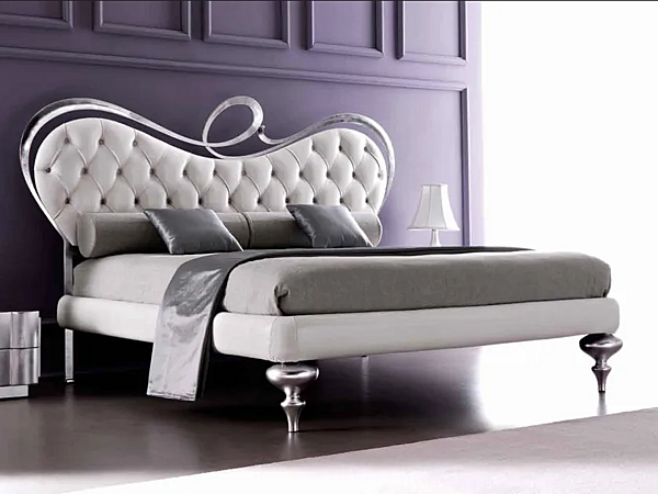 Letto matrimoniale con testata imbottita Romeo CORTEZARI 911-T fabbrica CORTE ZARI dall'Italia. Foto №1