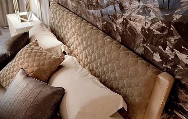 Letto matrimoniale con testata imbottita Bizzotto Italia Symphony fabbrica Bizzotto Italia dall'Italia. Foto №5