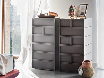 Comò in legno della collezione Cube System NOVAMOBILI