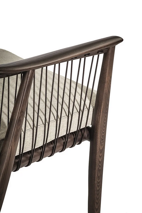 Poltrona con braccioli in tessuto Viola Poltrona Frau fabbrica POLTRONA FRAU dall'Italia. Foto №7