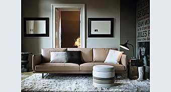 Couch 018704