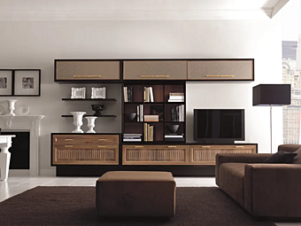 Parete di stoccaggio in noce personalizzata Convivio Martini Interiors fabbrica MARTINI INTERIORS dall'Italia