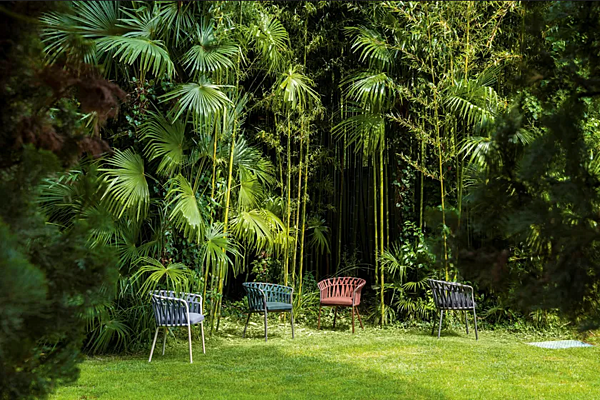 Sedia da giardino in alluminio verniciato a polvere con braccioli Emma Cross VARASCHIN 24810/24811, 24810L/24811L fabbrica VARASCHIN dall'Italia. Foto №8