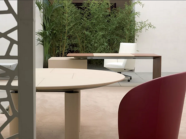 Scrivania esecutiva rettangolare in pelle con ripiani POLTRONA FRAU C E O CUBE DESK fabbrica POLTRONA FRAU dall'Italia. Foto №6