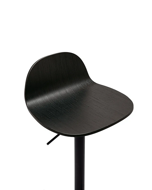 Sgabello regolabile in altezza in materiale Kristalia Pilat fabbrica Kristalia dall'Italia. Foto №2