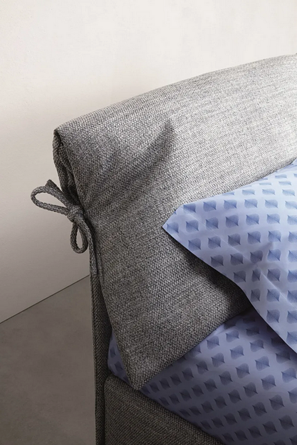 Letto matrimoniale con copertura removibile Nathalie Flou fabbrica Flou dall'Italia. Foto №5