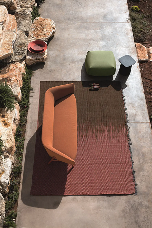 Pouf da giardino in tessuto Sunbrella Brioni Kristalia fabbrica Kristalia dall'Italia. Foto №11