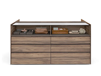 Comò in legno con maniglie integrate Kristalia Novel Island fabbrica Kristalia dall'Italia