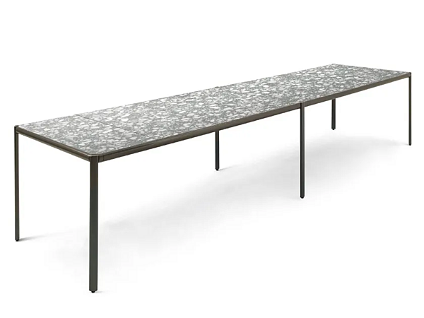 Tavolo da giardino con piano in marmo Aldia GIORGETTI fabbrica GIORGETTI dall'Italia. Foto №1