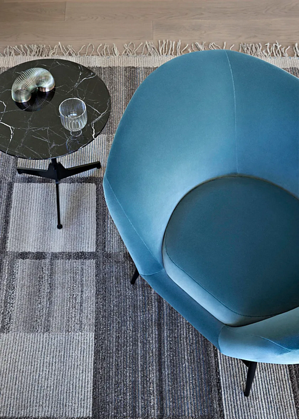 Poltrona in tessuto con braccioli Saba Oltremare fabbrica SABA dall'Italia. Foto №7