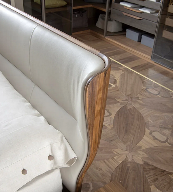 Letto matrimoniale in noce con testiera imbottita ARTE BROTTO LEONARDO L973N L973N fabbrica Arte Brotto dall'Italia. Foto №5