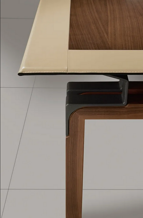 Scrivania esecutiva rettangolare in legno con piano in pelle I 4 Mariani Paso Doble fabbrica i 4 Mariani dall'Italia. Foto №6
