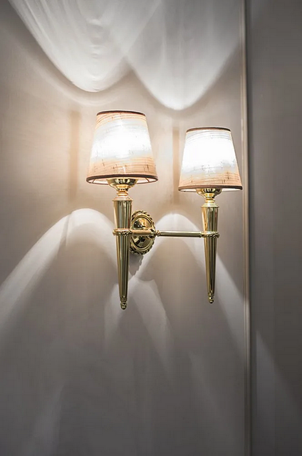 Lampada da parete in metallo Leon FORMITALIA fabbrica FORMITALIA dall'Italia. Foto №3